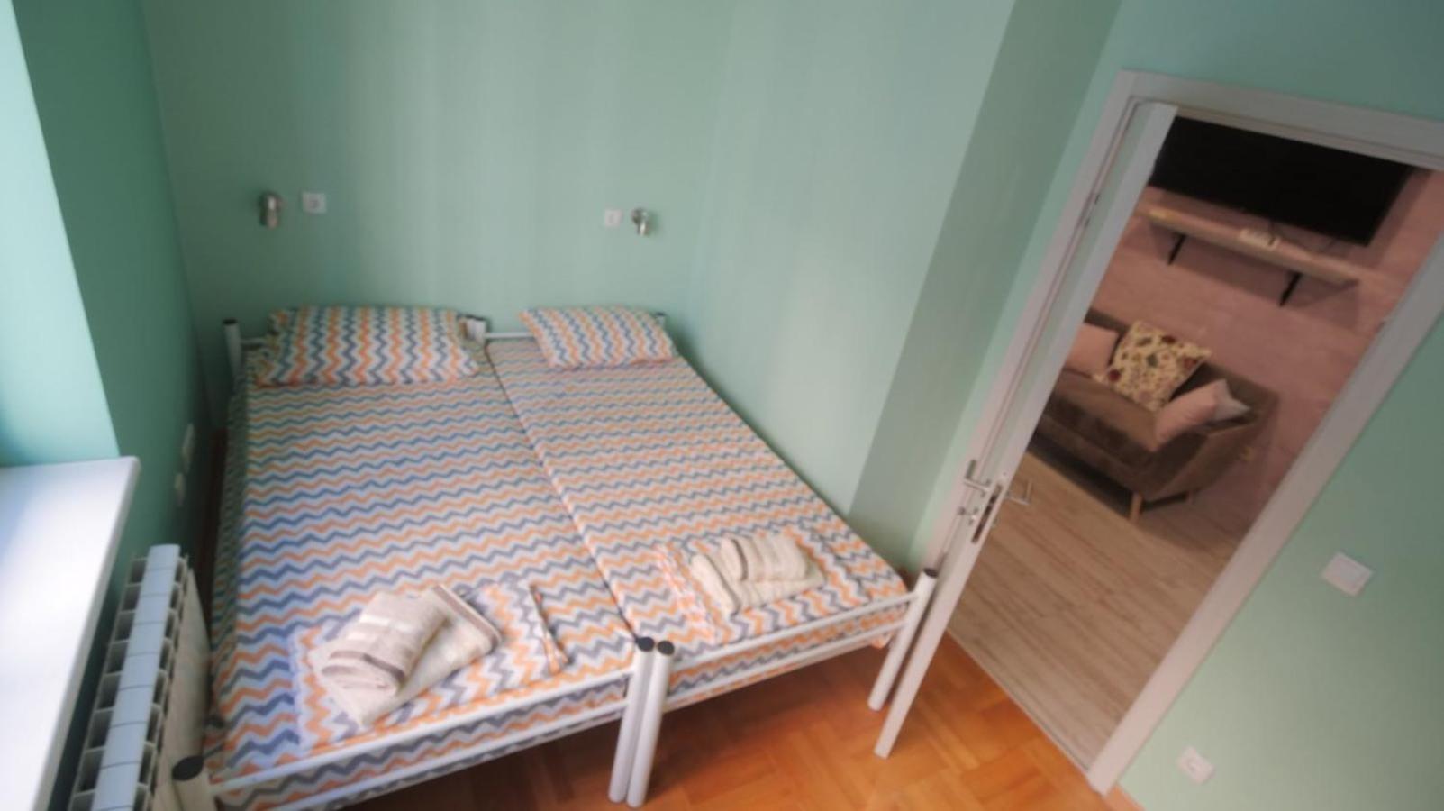 Stella Di Notte Vip Vandrarhem Belgrad Exteriör bild