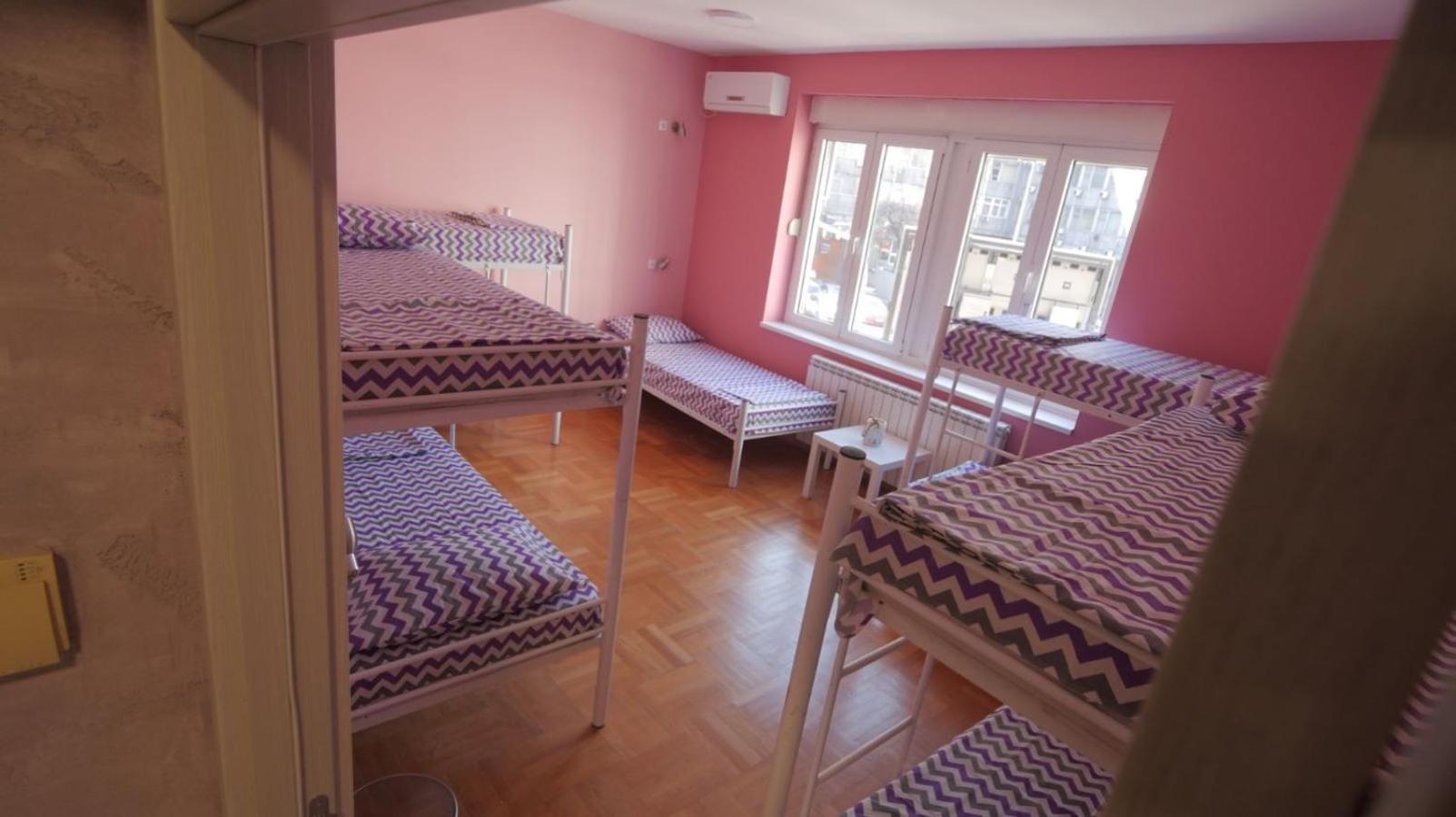 Stella Di Notte Vip Vandrarhem Belgrad Exteriör bild